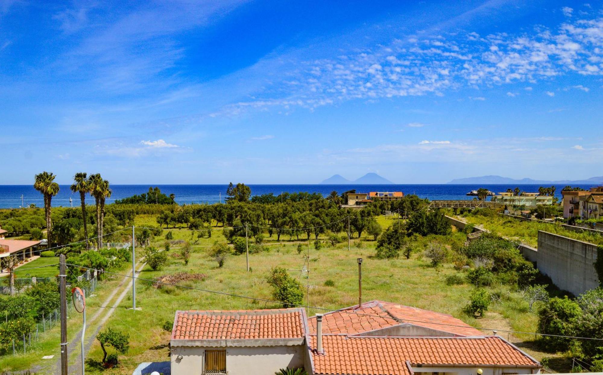 Casa Ekaterina Free Wifii - Spiaggia 200 Metri Brolo Dış mekan fotoğraf